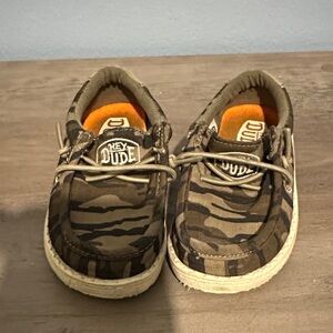 Hey Dude Kids Moccasins - Brown and Tan Camo